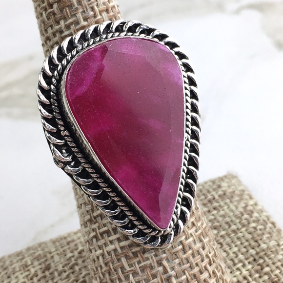 New Cherry Ruby Enhanced Stone Silver Overlay Ring Size 7 - Picture 2 of 7
